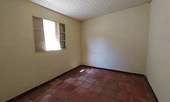 Imagem 6: CASA CENTRAL Casa com 1 dormitório