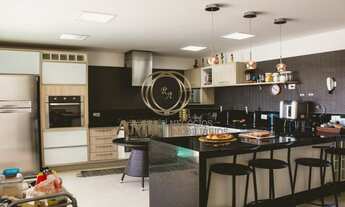 Imagem 6: Casa no Condomínio Residencial Jaguary 6 Suítes - São José dos Campos