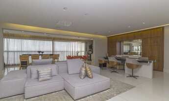 Imagem 2: Apartamento andar altíssimo, vista 360. Todo decorado, Um espetáculo! 4 sts, 5 vgs