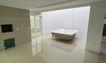 Imagem 3: Cobertura duplex para venda Cobertura Duplex 4 suítes Meia Praia - Itapema - SC