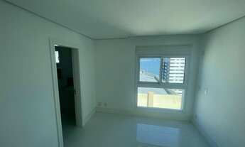 Imagem 7: Apto novo, nunca habitado, alto padrão, com vista para beiramar 122 m2, bairro Agronômica