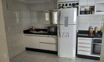 Imagem 7: Sobrado para venda Vista Verde possui 200 metros quadrados com 4 quartos