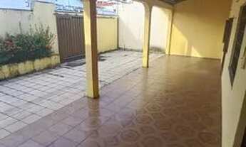 Imagem 2: ALUGO) Casa no Cohajap Bem Localizado próximo à Daniel de Latouxe de 3 qtos e Garagem de