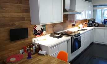 Imagem 7: Apartamento no bairro Real Parque com 185m² A.U., reformado e decorado. Estuda permuta