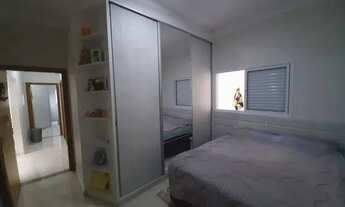 Imagem 6: Térrea para venda com 200 metros quadrados com 2 quartos em Centro - Vinhedo - SP