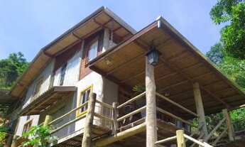 Imagem: Casa alto de itamambuca vista exuberante