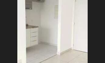 Imagem 2: 02 Dormitórios, com varanda, piscina, vista livre, 1/2 quadra da Av Afonso Pena