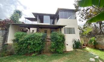 Imagem: Casa localizada em bairro nobre de Lagoa