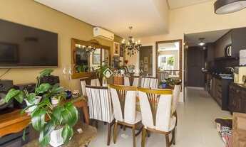 Imagem 1: PORTO ALEGRE - Casa Padrão - Aberta dos Morros