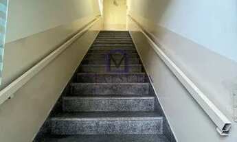 Imagem 7: Sala com 10 m² na Avenida Cidade Jardim em frente ao SESI