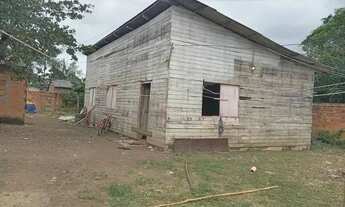 Imagem 6: Terreno no km9 entre as linhas D e E