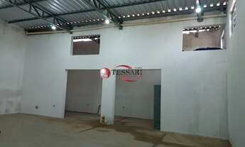 Imagem 3: Salão comercial de 220m² no bairro residencial colina azul