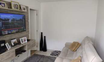 Imagem: Casa térrea muito bem conservada, próximo