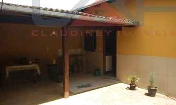 Imagem 4: Casa para venda com 130 metros quadrados com 3 quartos em Residencial Shangrilá - Anápolis