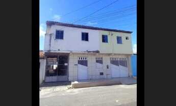 Imagem 4: Vendo uma casa na entrada do Luiz Eduardo