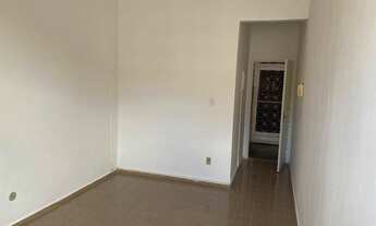 Imagem 3: Apartamento com 1 dormitório para alugar, 43 m² por R$ 750,00/mês - Turiaçu - Rio de Janei