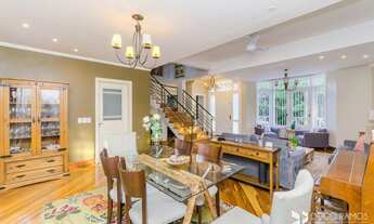 Imagem 6: Casa para venda possui 376 metros quadrados com 3 quartos em Jardim Itu - Porto Alegre - R