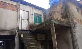 Imagem 5: Casa de laje na principal do Marcílio de Noronha