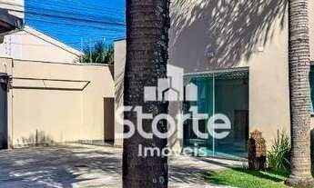 Imagem 2: Casa sobrado de esquina com 4 dormitórios à venda, 240m² por R$ 1.200.000 - Jardim Botânic