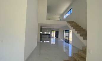 Imagem 2: Casa top no Alphaville Ceará 2 com amplo terreno