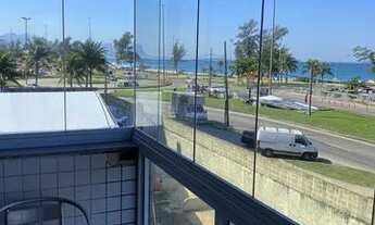 Imagem 3: Apartamento frente à praia do recreio posto 11
