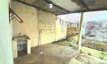 Imagem 2: Casa para locação 2 dormitórios com quintal