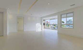 Imagem 2: Apartamento 04 quartos (02 suítes) e 03 vagas no Água Verde, Curitiba