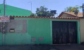 Imagem: Alugo Casa Espaçosa de 2/4 bem Localizada