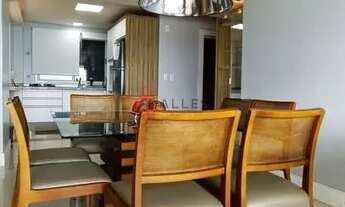 Imagem 4: ALUGA-SE ANUAL - APARTAMENTO MOBILIADO, FRENTE MAR, CENTRO DE BALNEÁRIO CAMBORIÚ / SC