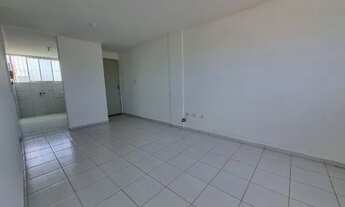 Imagem 4: Apto nascente de 2 quartos com varanda, ventilação natural, em Candeias