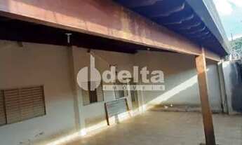 Imagem 2: Casa à venda, 3 quartos, 2 vagas, Luizote de Freitas - Uberlândia/MG