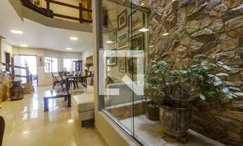 Imagem: Casa para Aluguel - Centro, 5 Quartos, 267