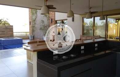 Imagem 5: Casa sobrado de alto padrão à venda no condomínio Alphaville