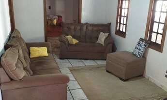 Imagem 3: Linda casa no centro de Barbosa