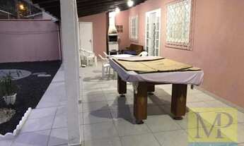 Imagem 3: Casa bem localizada Centro Penha 200m² à 700 metros do mar