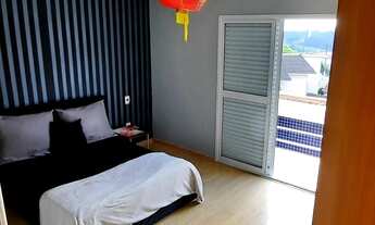 Imagem 10: Casa de Condomínio com 4 Suítes à Venda em Arujá Ville, 288 m²