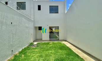 Imagem 2: BELO HORIZONTE - Casa Padrão - Santa Amélia