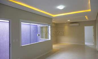 Imagem 3: Casa Sobrado - Jardim Terras de São João - 3 Dormitórios - 185m²