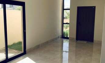 Imagem 5: Casa térrea para venda com 3 suítes, churrasqueira e piscina no Condomínio Belvedere II, C