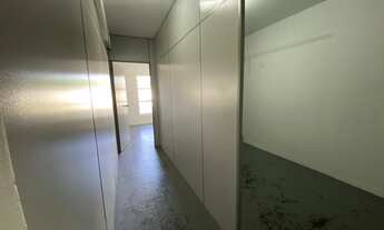 Imagem 7: Predio comercial com 340m² de área construída com 13 salas