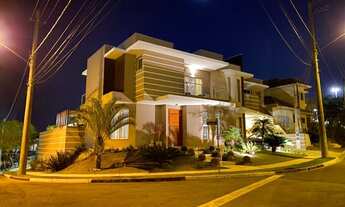 Imagem: Linda e confortável casa com piscina