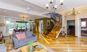 Imagem 4: Casa para venda possui 376 metros quadrados com 3 quartos em Jardim Itu - Porto Alegre - R