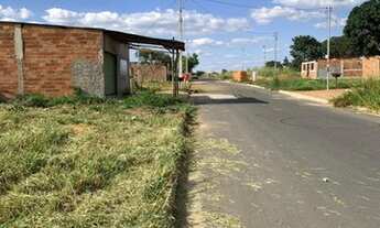 Imagem 2: Terreno em rua - Bairro Jardim Ipê em Aparecida de Goiânia