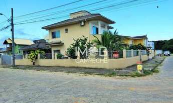Imagem 2: Casa 3 Dormitórios com amplo terreno no Campeche - Florianópolis SC