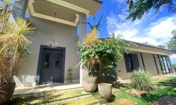 Imagem 4: Casa térrea no condomínio aldeia do vale