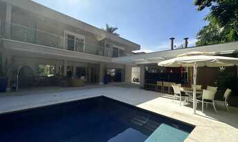 Imagem: Casa para aluguel tem 446 metros quadrados