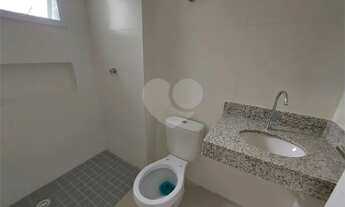 Imagem 13: Oportunidade!!! Apartamento com 64,70m² no Canto do Forte com 2 dormitórios sendo 1 suíte