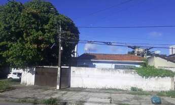 Imagem 2: Casa para venda possui 180 metros quadrados com 3 quartos em Boa Viagem -