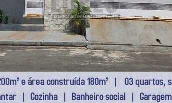 Imagem: Casa à venda 3 Quartos, 2 Vagas, 180M²