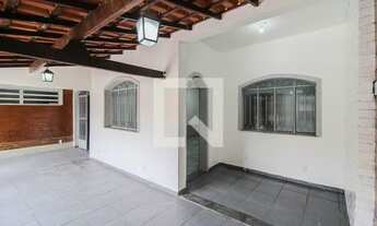 Imagem 7: Casa para Aluguel - Maria da Luzn, 3 Quartos, 256 m2